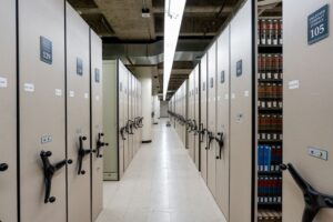 Praktikus tárolási ötletek kis helyiségekbe